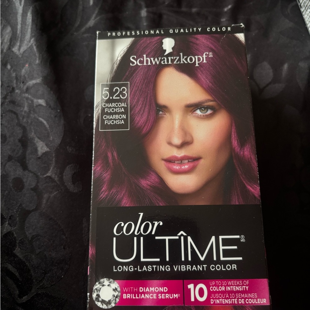 Schwarzkopf Color Ultime Hair Dye - Charcoal Fuchsia